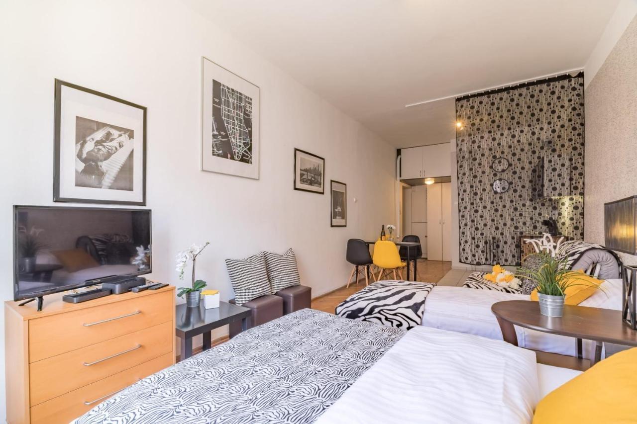 Rent Like Home - Olawska 1 Wrocław Kültér fotó